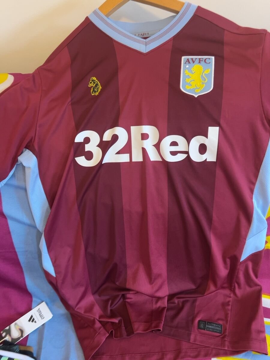 2018/19 Home - claret stripes with light blue trim