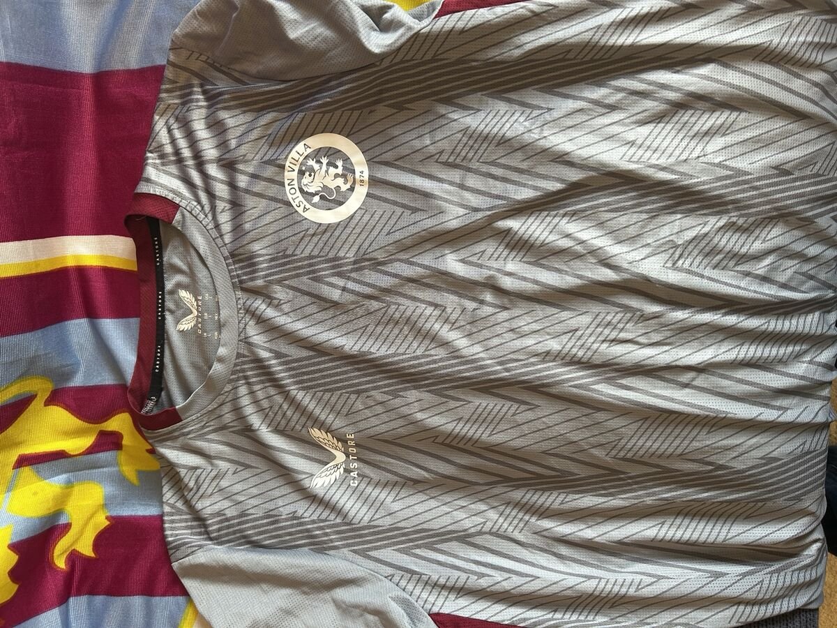 2023/24 Training / travel top - grey geometric