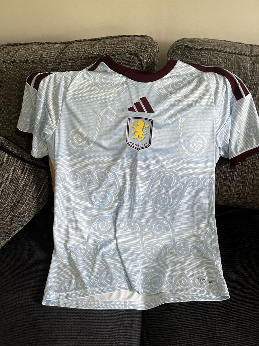2026/27 Third - light blue/white paisley sponsorless